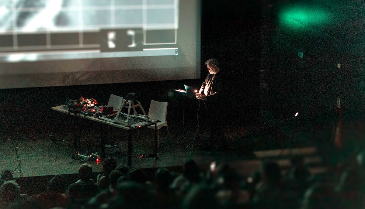 Pleamar: Artes Electrónicas en El Recoleta