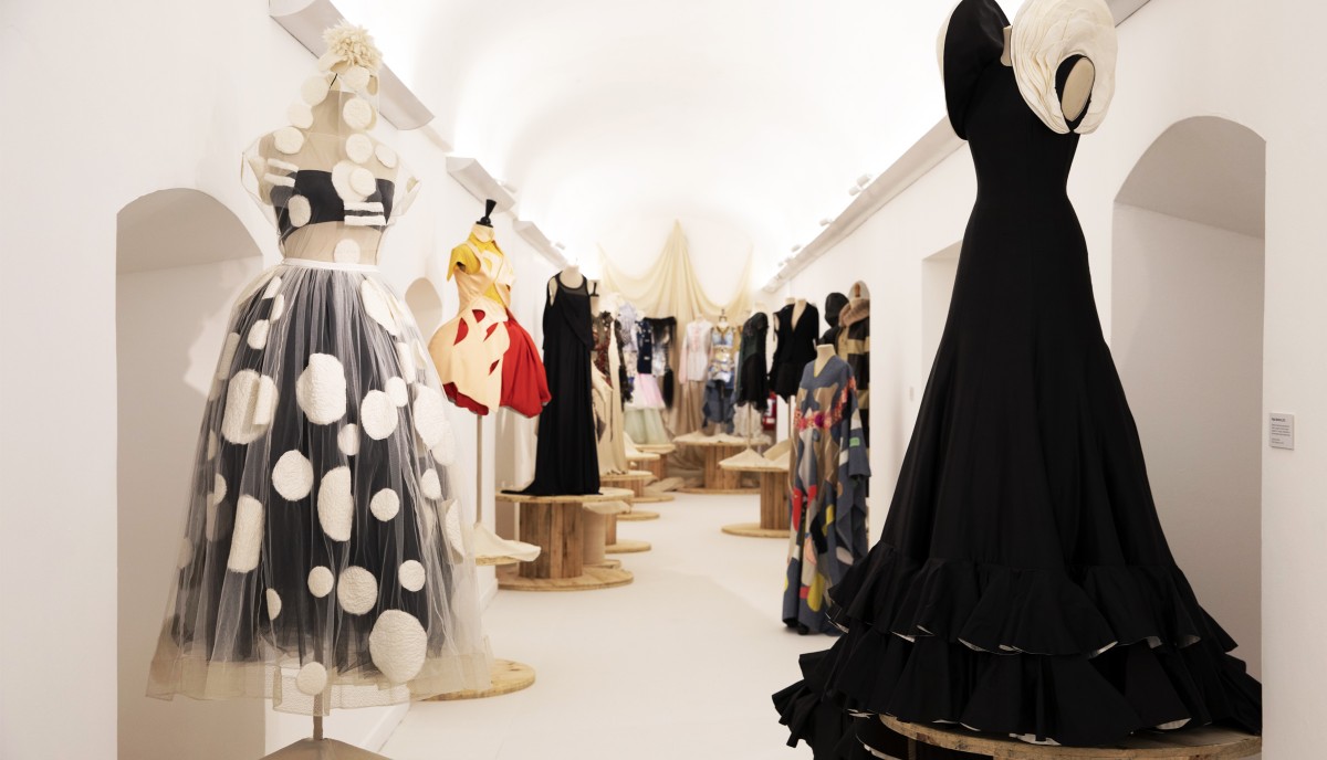 120 vestidos, 120 años de moda argentina