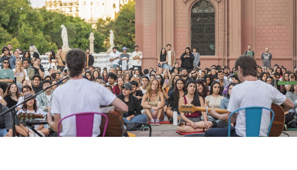 Antidomingos en el Recoleta
