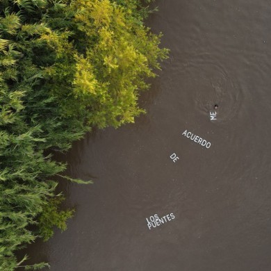 Lo que arrastra la corriente