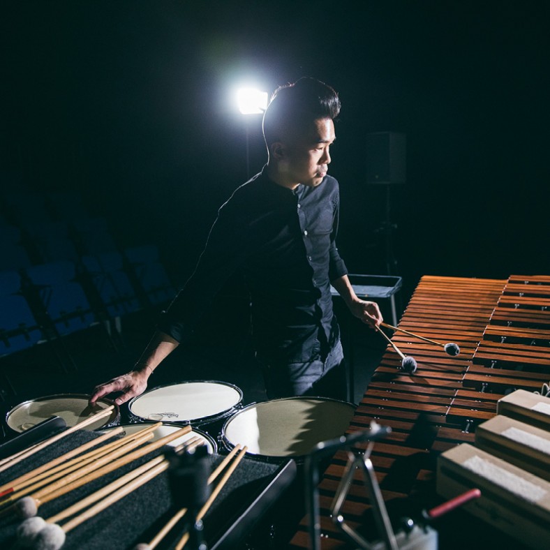 Matthew Lau + Ensamble de Percusión del Conservatorio Astor Piazzolla