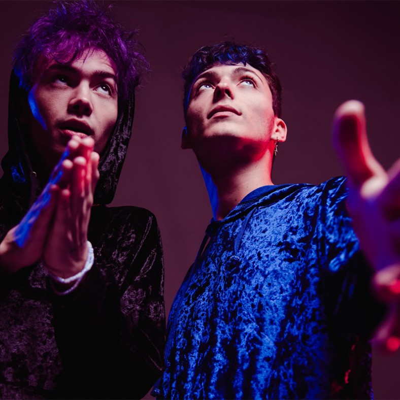 Alejo y Valentín en un set experimental