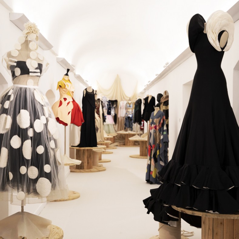 120 vestidos, 120 años de moda argentina