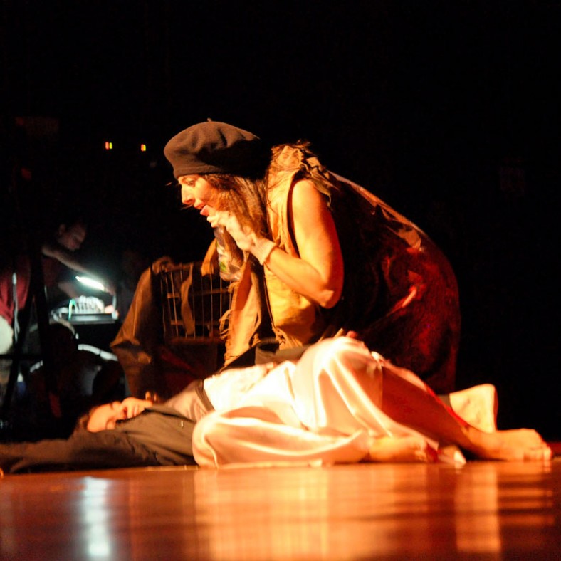 Actuación teatral