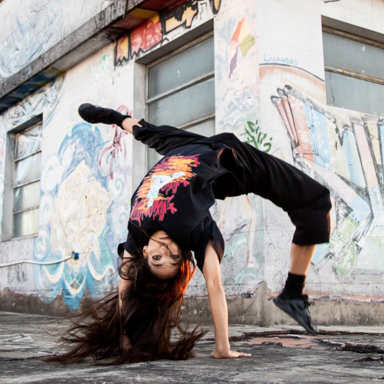 Danza Contemporánea con elementos de Breaking con Mariela Puyol